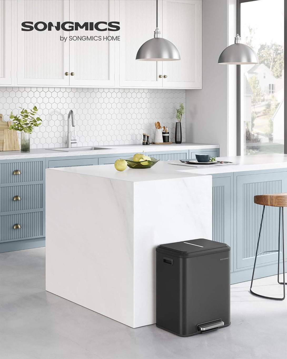 SONGMICS 2 x 15 literes konyhai szemetes fekete színben-Vashome.sk