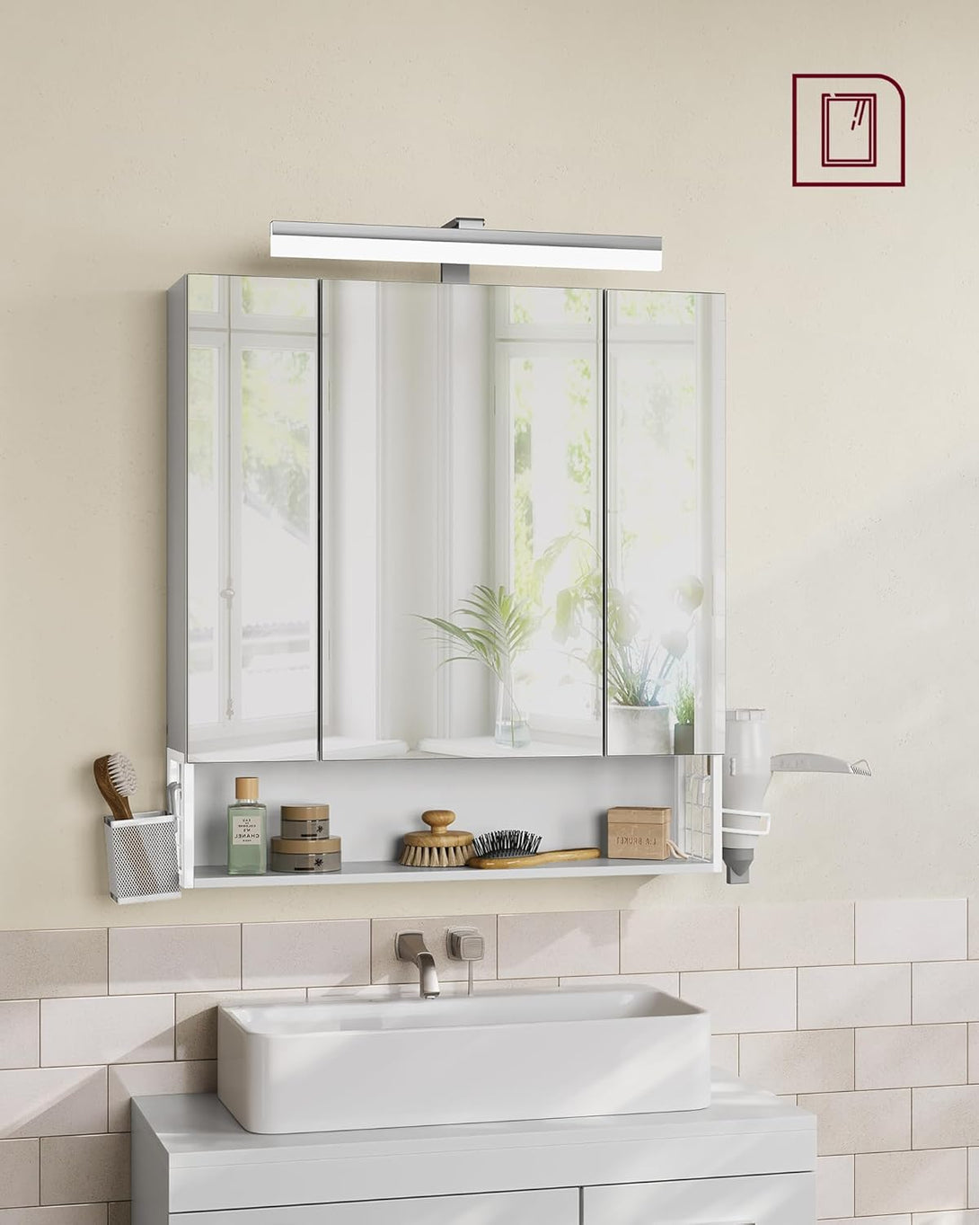 VASAGLE Fürdőszobaszekrény LED világítással, konnektorokkal, 16,5 × 70 × 75 cm, felhőfehér színben-Vashome.sk